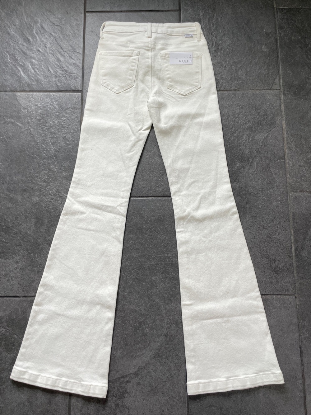 NWT Risen Los Angeles White High-Rise Flare Jeans Size 0/24 - Picture 4 of 11